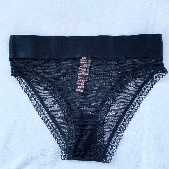 Victoria Secret Animal Print Shear High-Leg Cheeky Tanga Echancre Pantie Sz XS - Picture 1 of 5